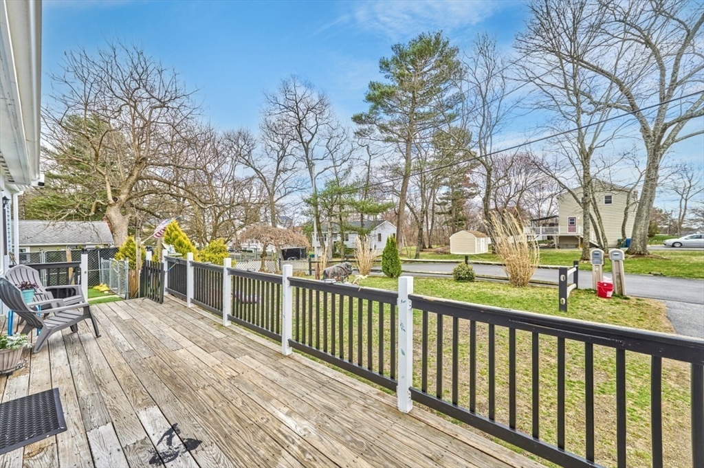 55 Friendship St