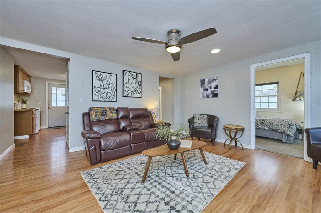 55 Friendship St