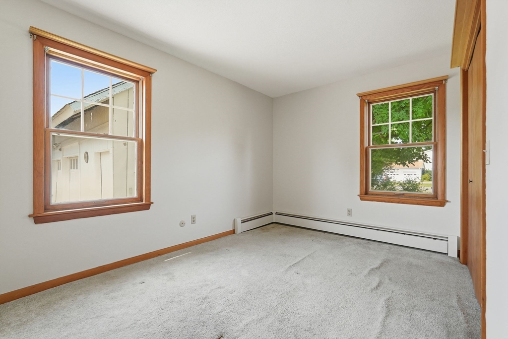 71 Chestnut St, Hatfield, MA Photo #17
