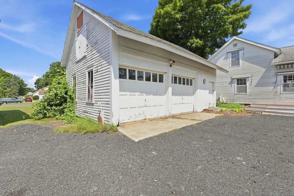 71 Chestnut St, Hatfield, MA Photo #28