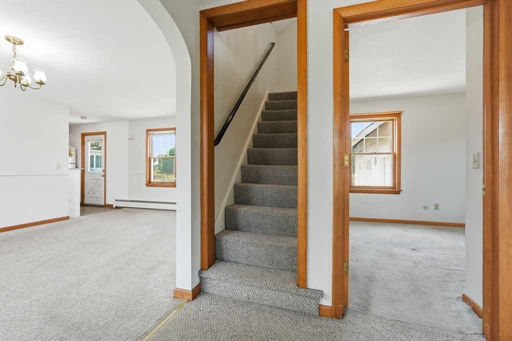 71 Chestnut St, Hatfield, MA Photo #19