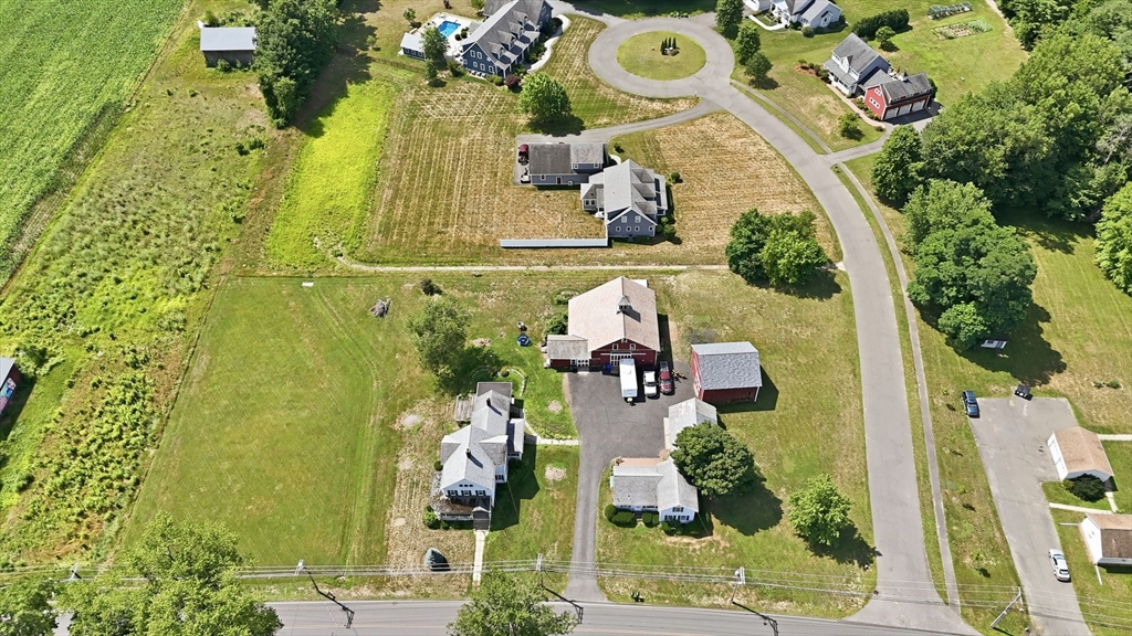 71 Chestnut St, Hatfield, MA Photo #31