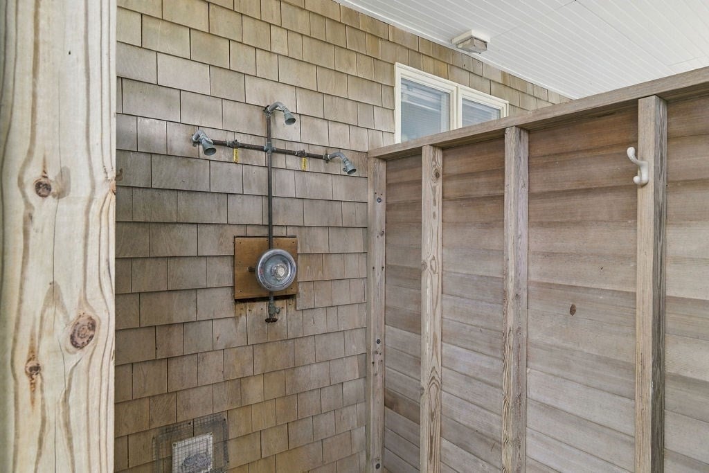 4 Sandpiper Ave, Truro, MA, 4 Sandpiper Ave, Truro, MA Photo #37