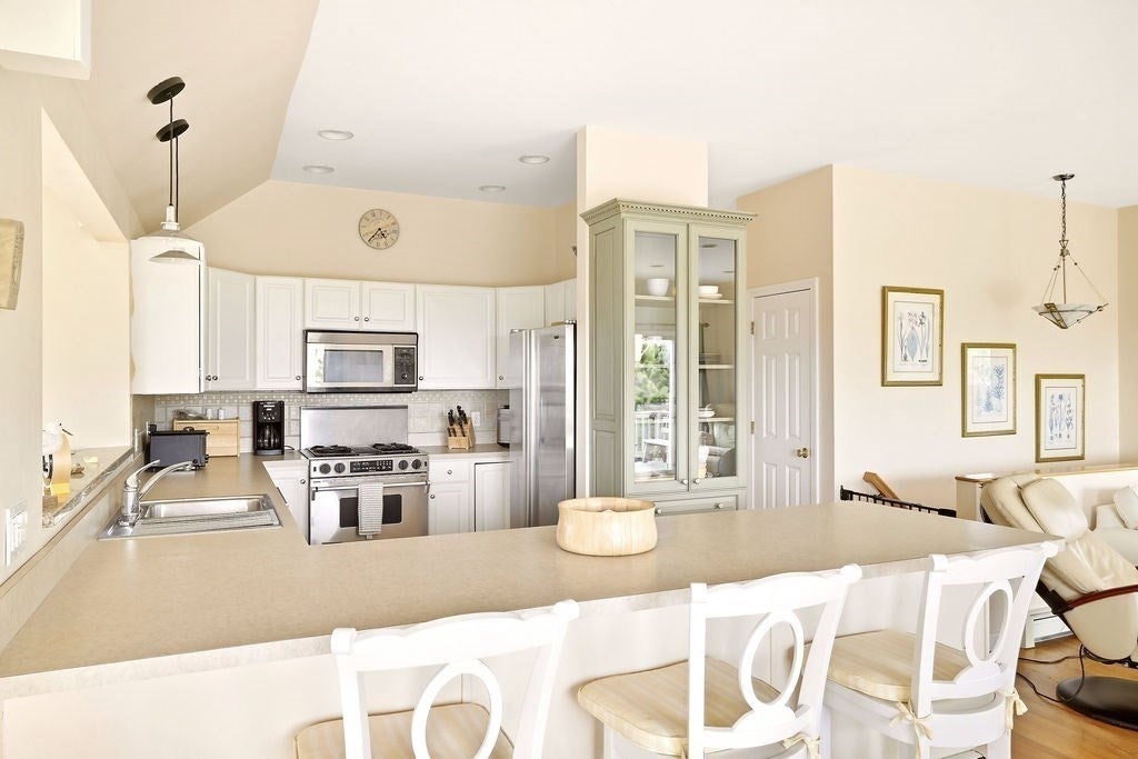 4 Sandpiper Ave, Truro, MA, 4 Sandpiper Ave, Truro, MA Photo #9