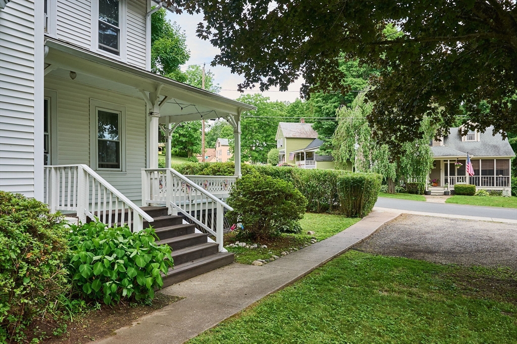 2 Pleasant St