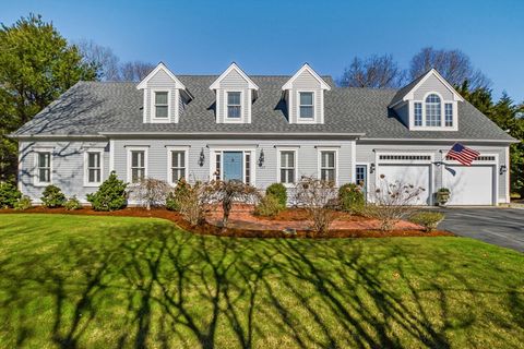 127 Rickenbacker Falmouth MA 02536