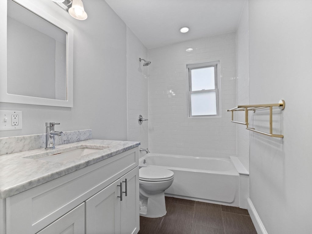 134 Newbury Ave #3, Quincy, MA Photo #12