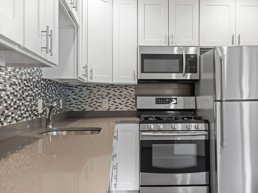 134 Newbury Ave #3, Quincy, MA Photo #4