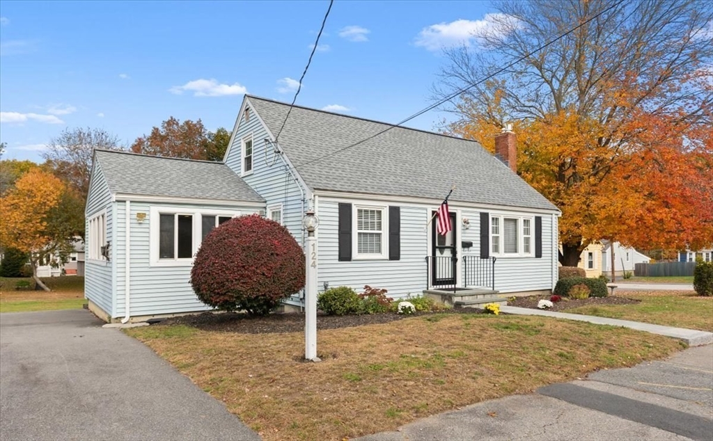 124 Charles Diersch St