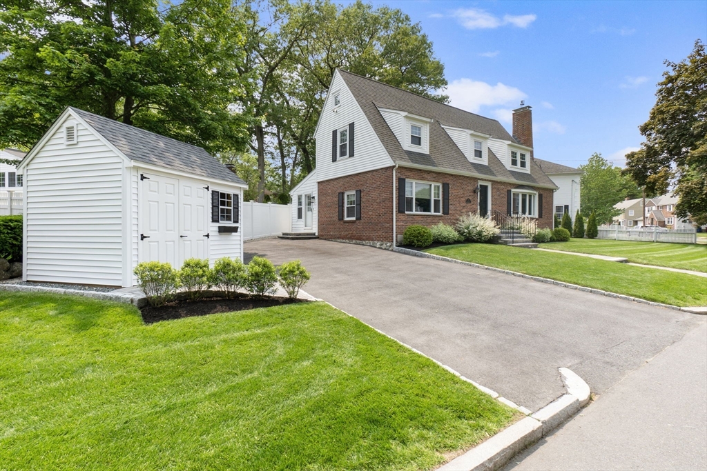 71 Sheffield Rd