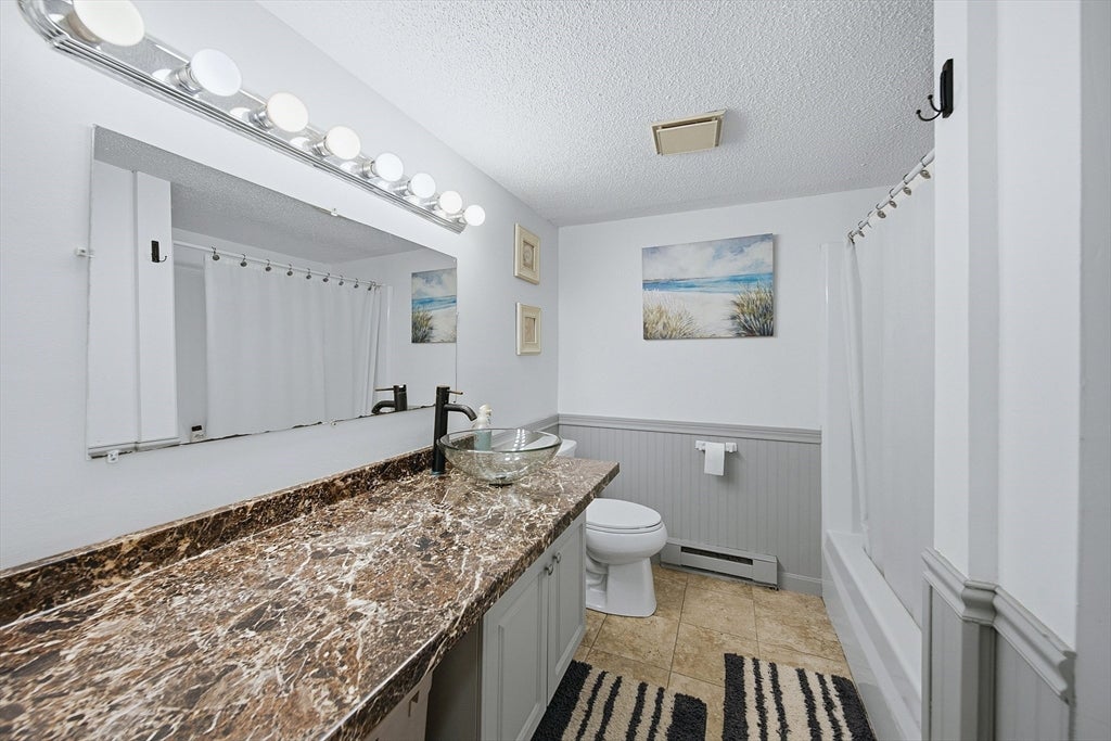 129 Quaker Hwy #3, Uxbridge, MA Photo #18