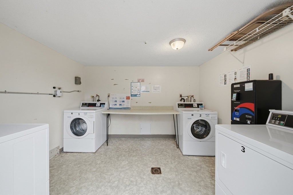 129 Quaker Hwy #3, Uxbridge, MA Photo #20