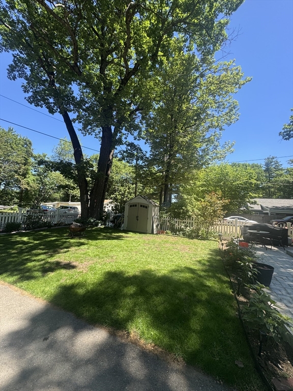 20 South Shore Rd