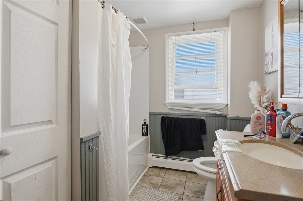 22 Sachem St, Fall River, MA Photo #11