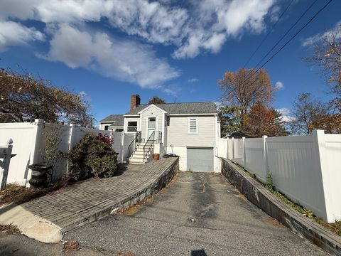 4 Junior Ave Methuen MA 01844