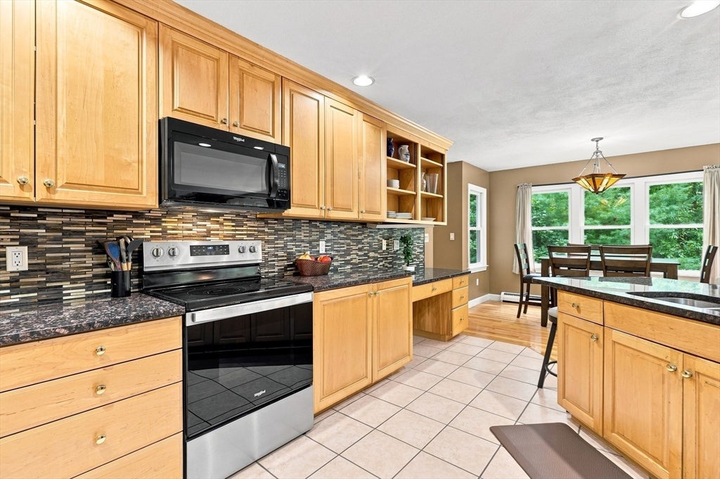 9 Sarah Doublet Road, Littleton, MA, 9 Sarah Doublet Road, Littleton, MA Photo #12