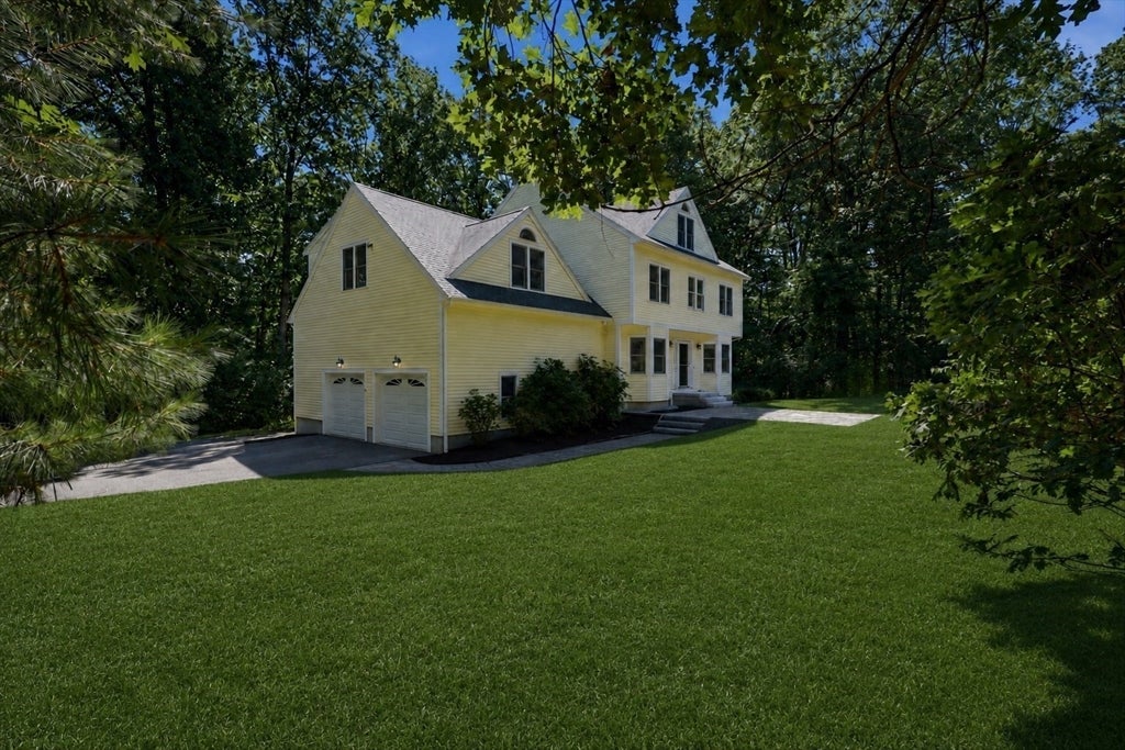 9 Sarah Doublet Road, Littleton, MA, 9 Sarah Doublet Road, Littleton, MA Photo #4