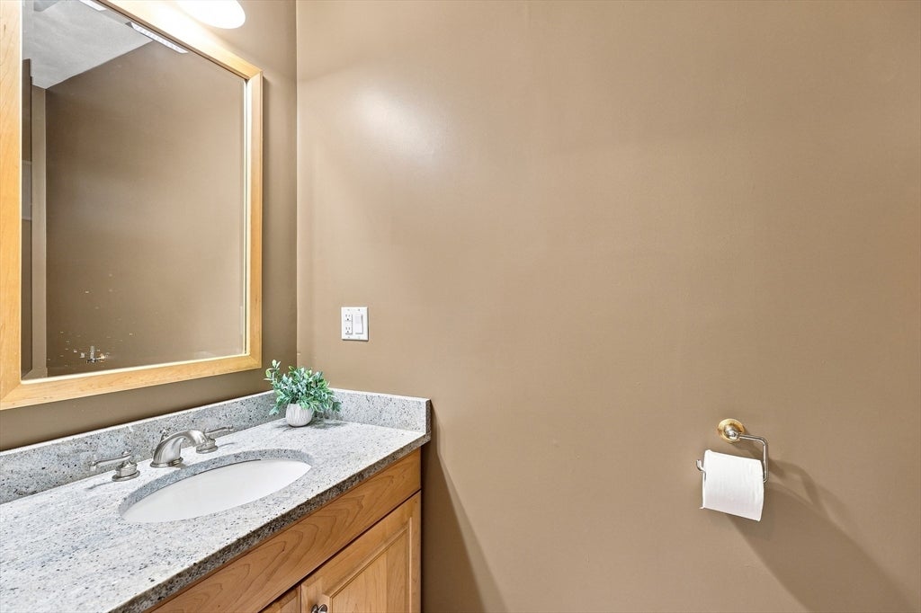 9 Sarah Doublet Road, Littleton, MA, 9 Sarah Doublet Road, Littleton, MA Photo #16