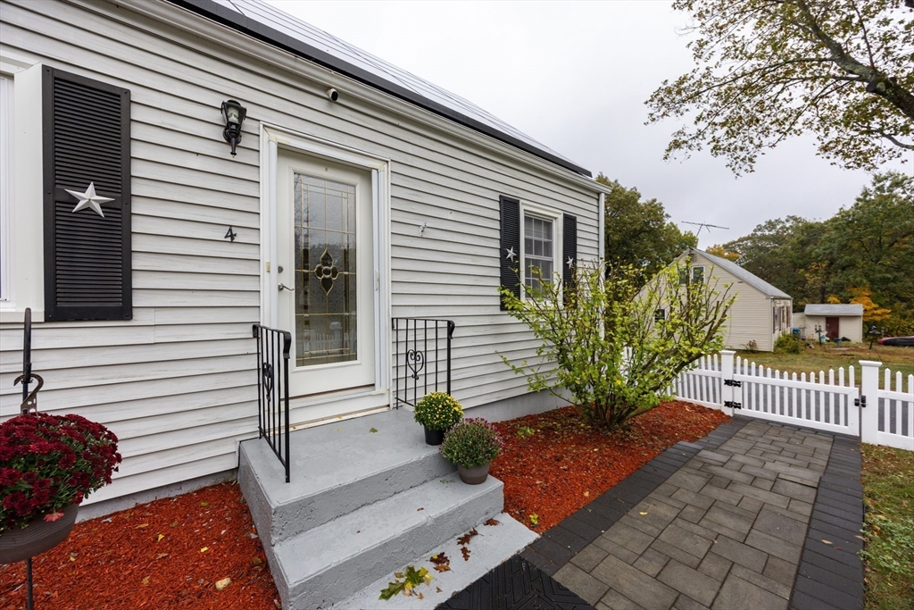 4 Jean Street