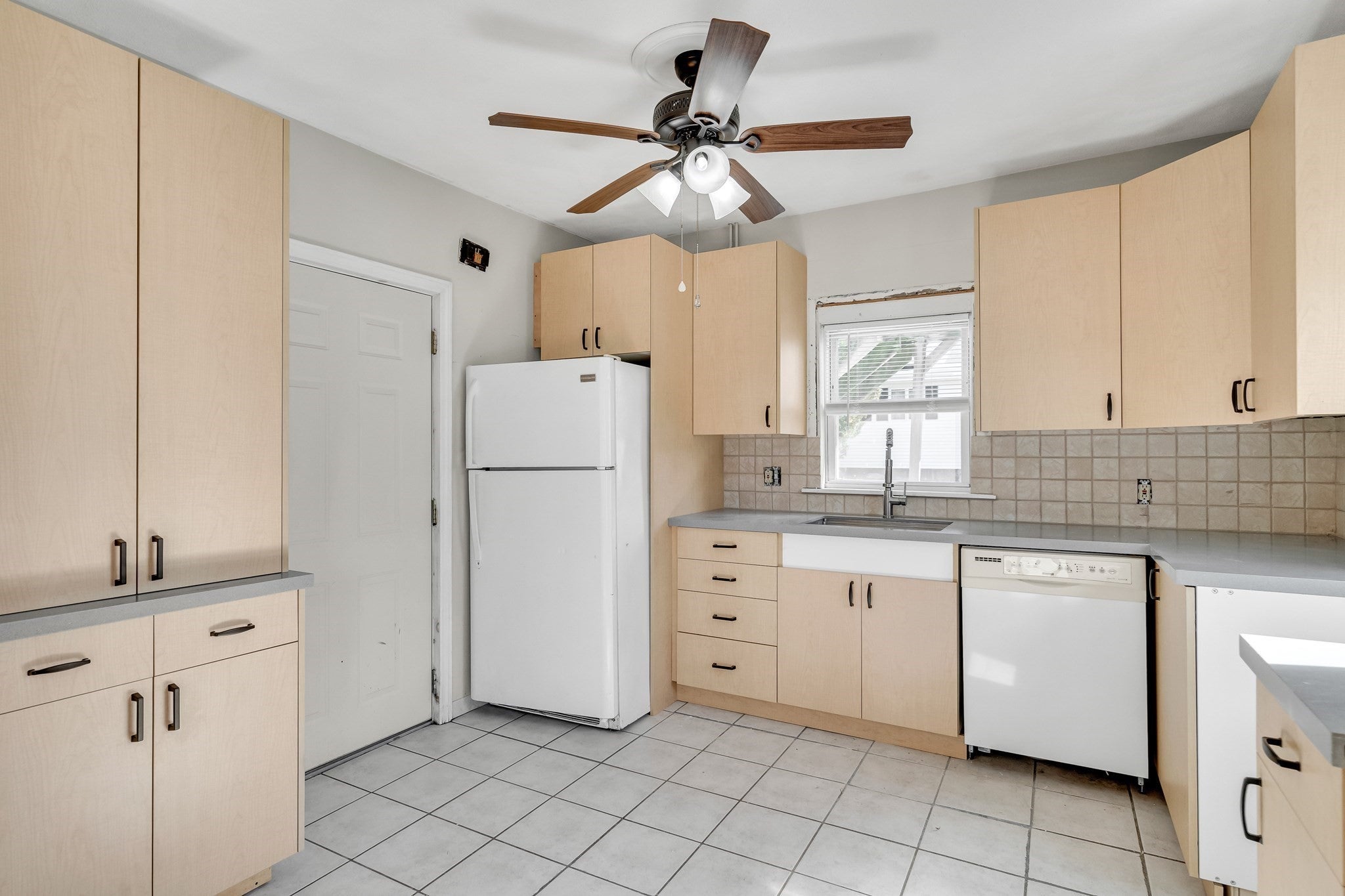 46 South Avenue, Revere, MA, 46 South Avenue, Revere, MA Photo #8
