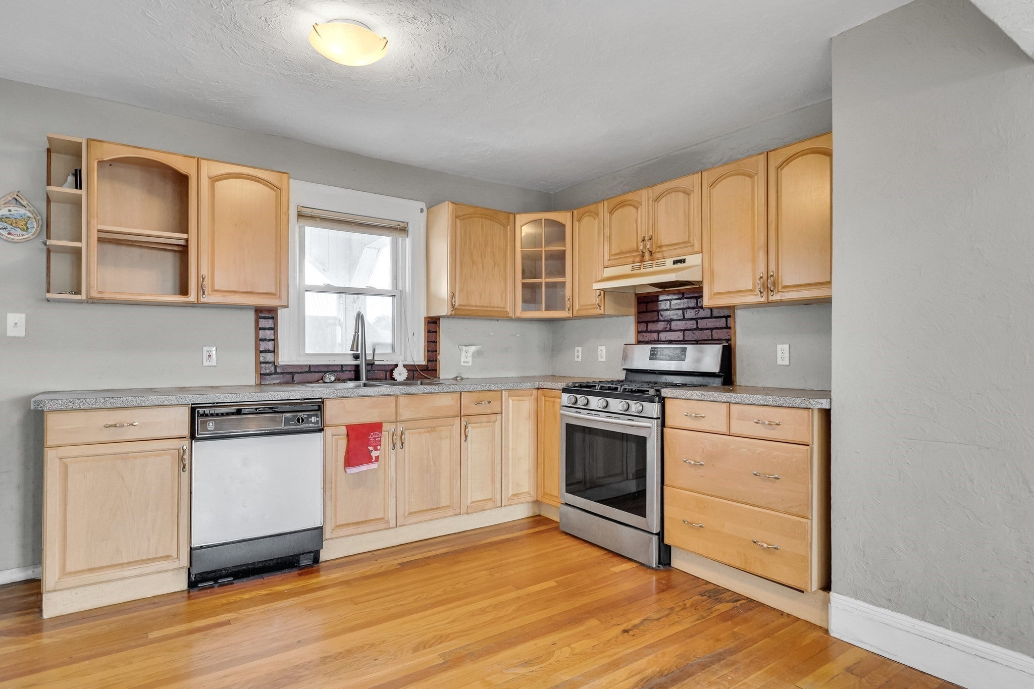 46 South Avenue, Revere, MA, 46 South Avenue, Revere, MA Photo #15