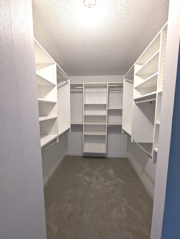 Franklin, Massachusetts 02038, United States, 2 Bedrooms Bedrooms, ,1 BathroomBathrooms,Residential,Active,254613