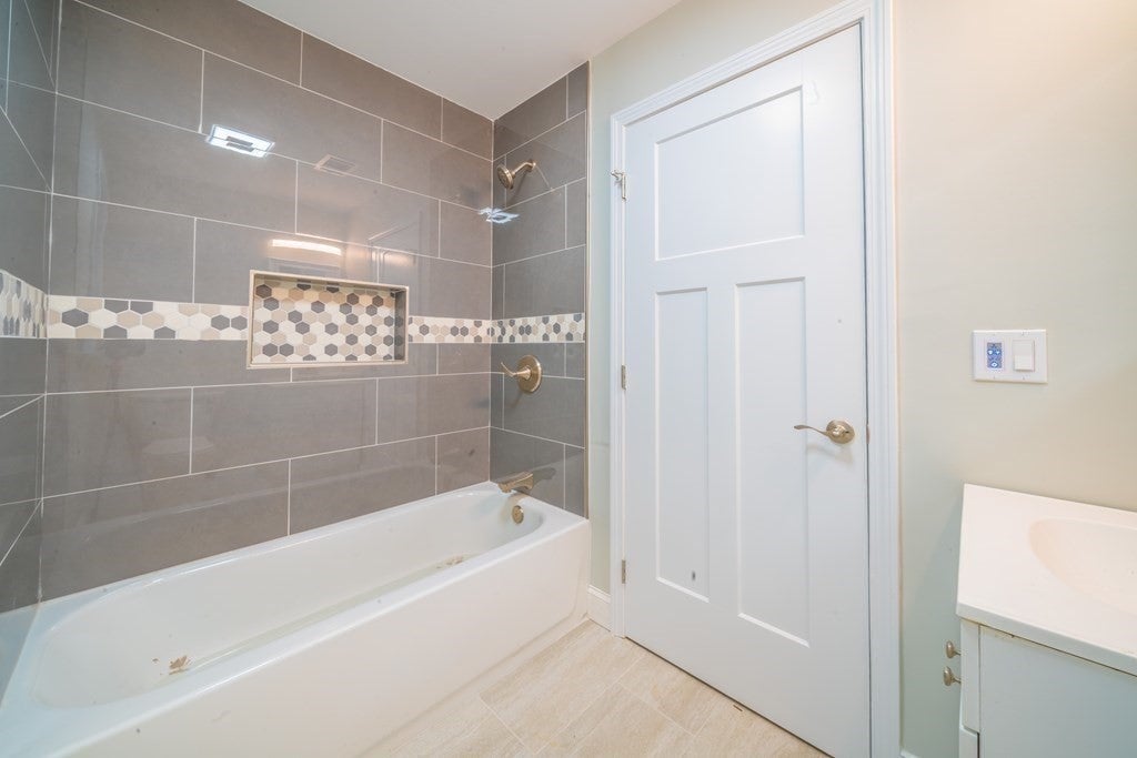 29 Cornell St, Boston, MA, 29 Cornell St, Boston, MA Photo #13