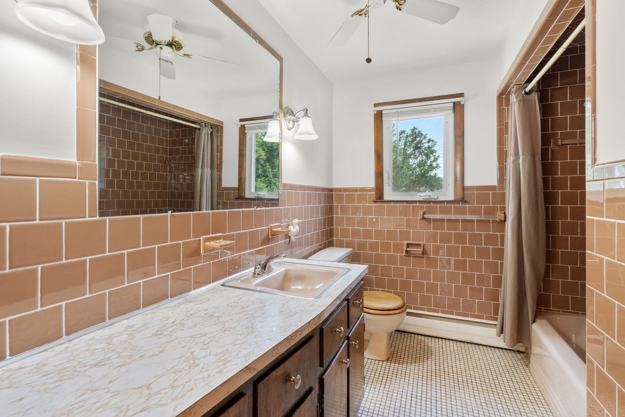 8 Benelli St, Woonsocket, RI, 8 Benelli St, Woonsocket, RI Photo #18