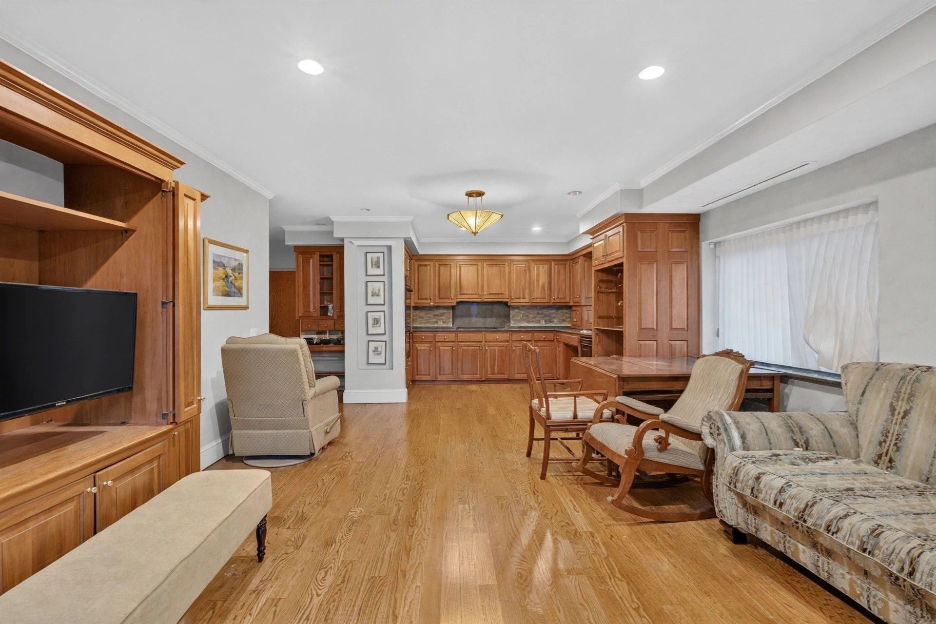 41 Centre St #105, Brookline, MA, 41 Centre St #105, Brookline, MA Photo #9