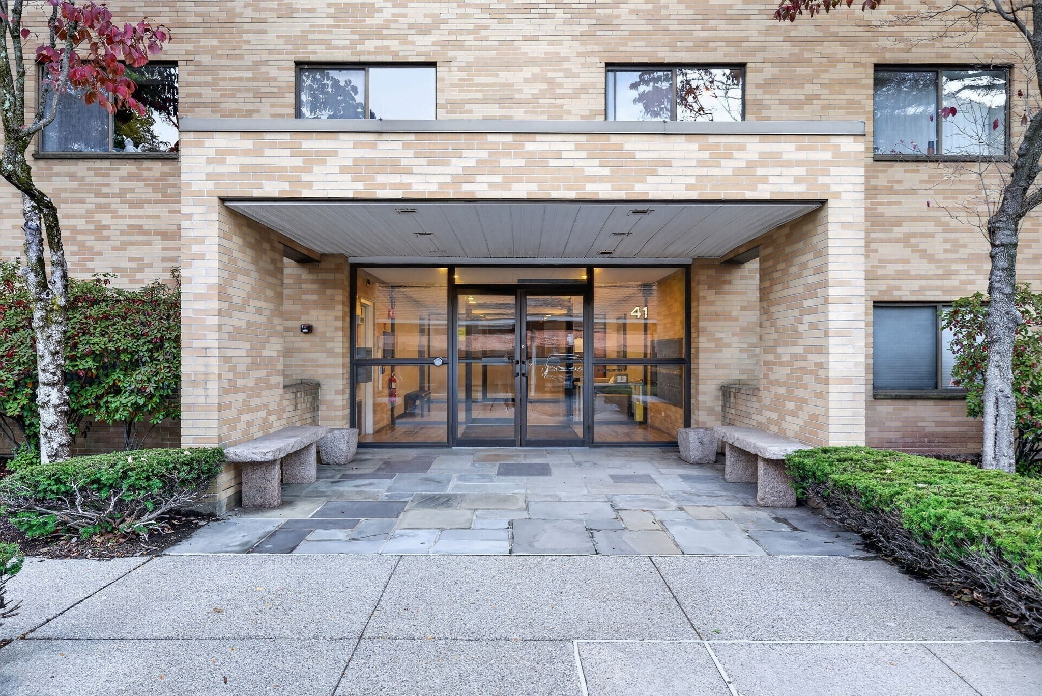 41 Centre St #105, Brookline, MA, 41 Centre St #105, Brookline, MA Photo #2