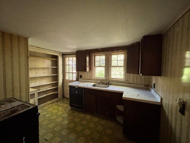 126 Lakehurst Ave, Weymouth, MA, 126 Lakehurst Ave, Weymouth, MA Photo #24