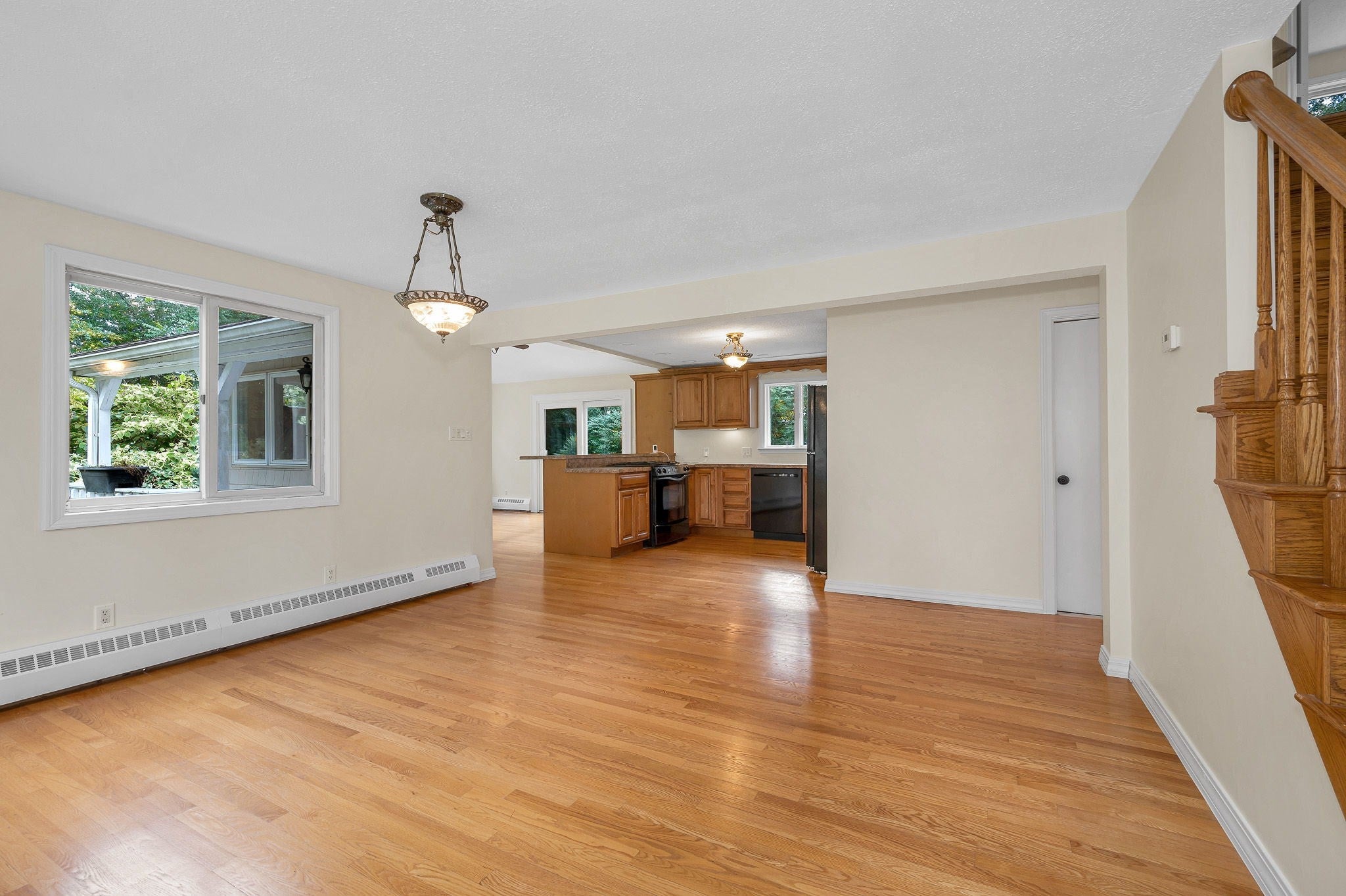 35 Fox Hill Road, Billerica, MA, 35 Fox Hill Road, Billerica, MA Photo #3