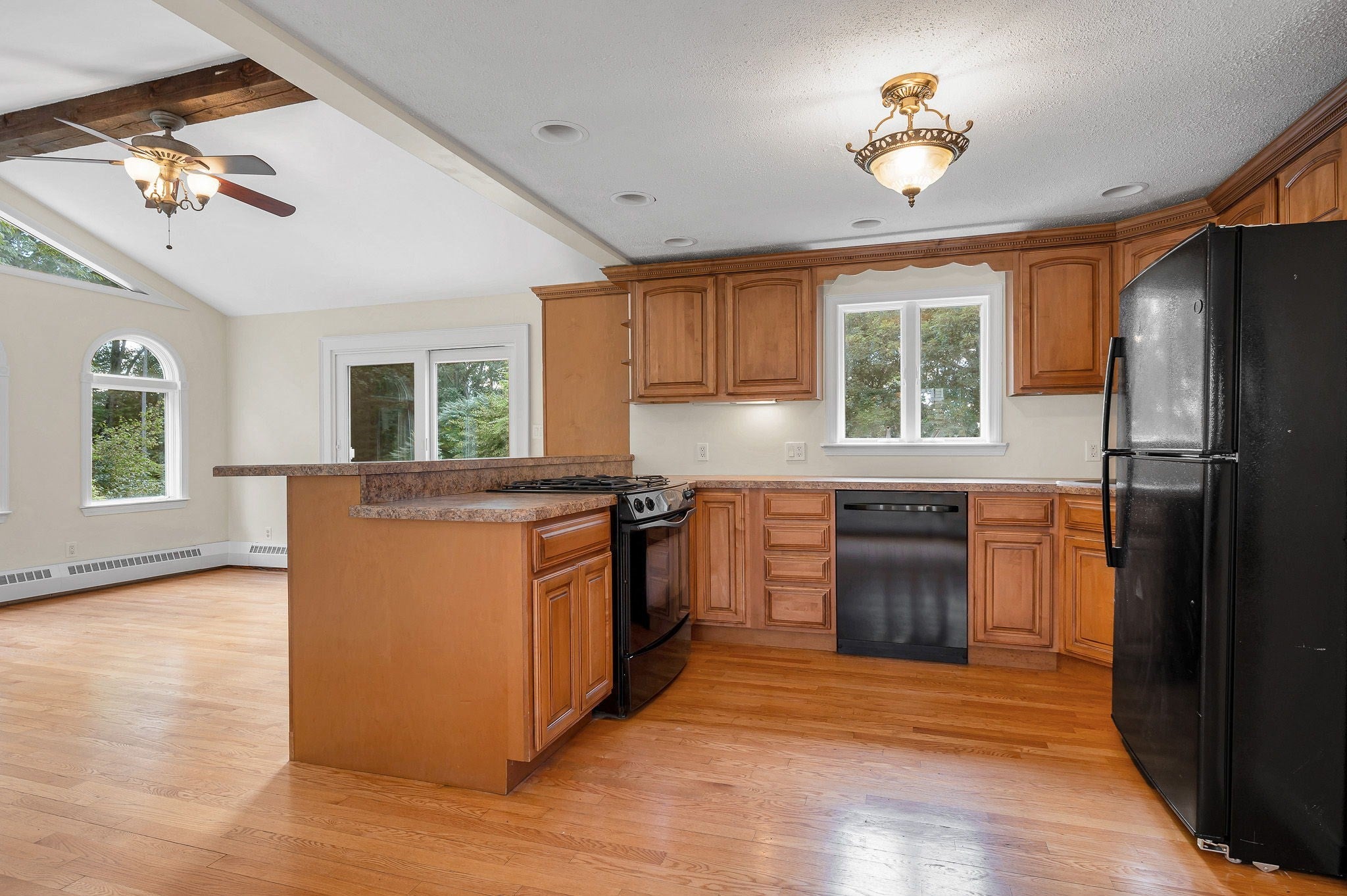 35 Fox Hill Road, Billerica, MA, 35 Fox Hill Road, Billerica, MA Photo #7
