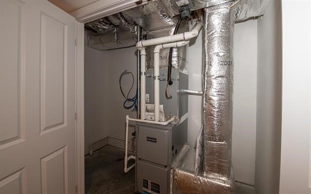 Hampstead, New Hampshire 03826, United States, 2 Bedrooms Bedrooms, ,3 BathroomsBathrooms,Residential,Active,148670