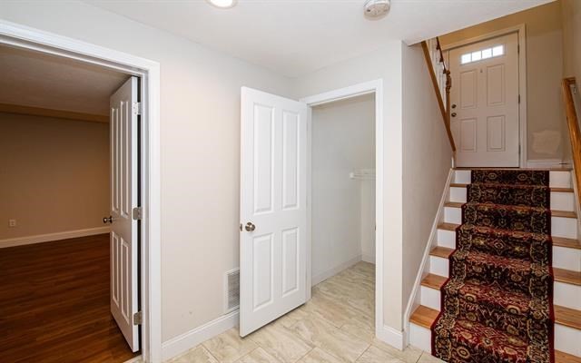 Hampstead, New Hampshire 03826, United States, 2 Bedrooms Bedrooms, ,3 BathroomsBathrooms,Residential,Active,148670