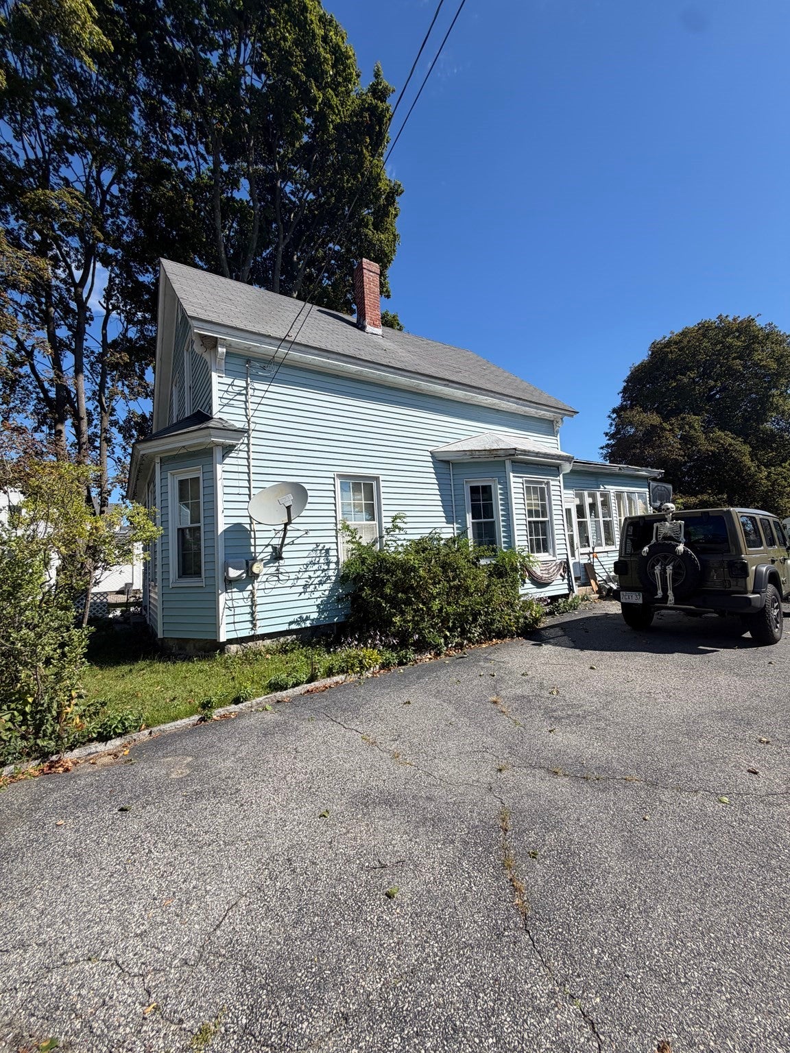 59 Crescent St, Lowell, MA Photo #2