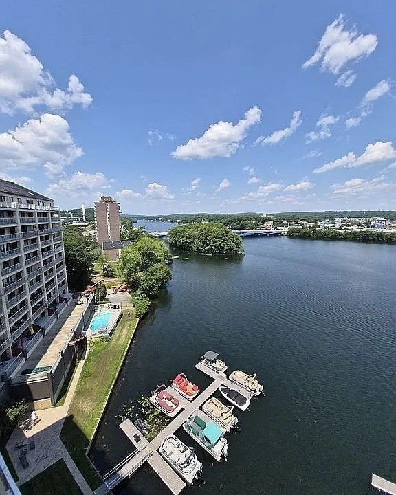 Photo of 65 Lake Ave, Worcester, MA