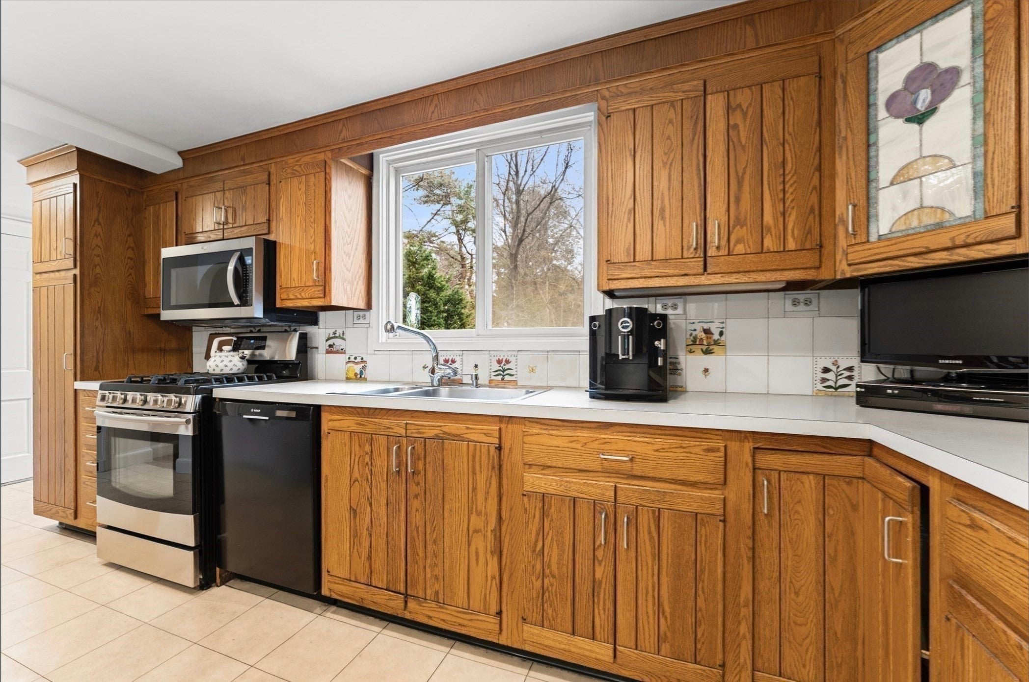 257 Dedham St #na, Newton, MA Photo #14