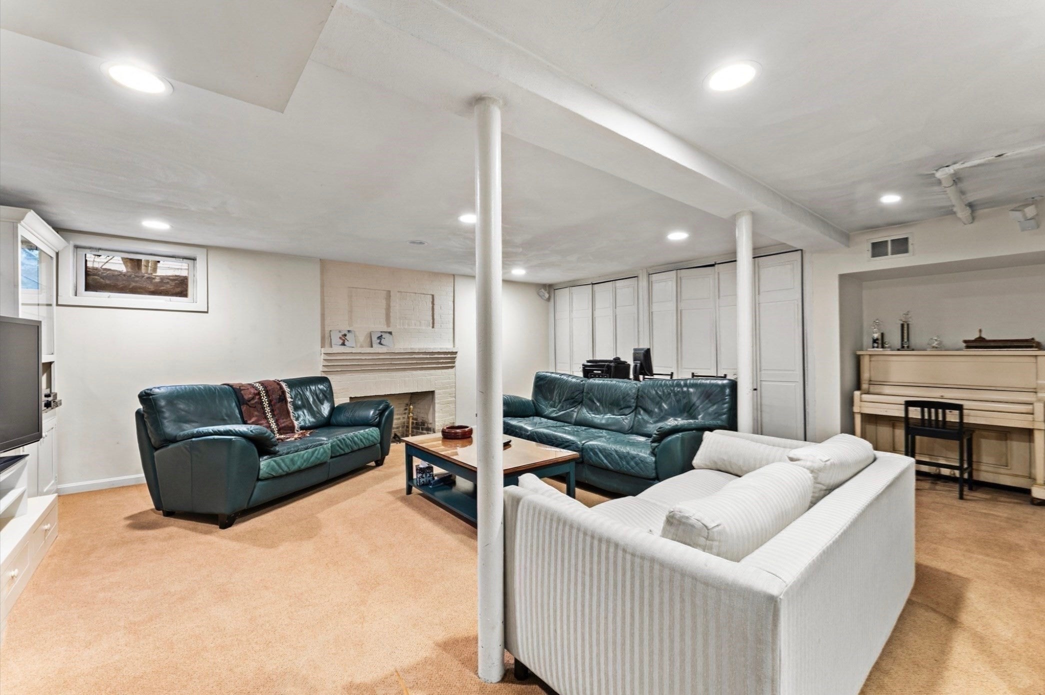 257 Dedham St #na, Newton, MA Photo #24