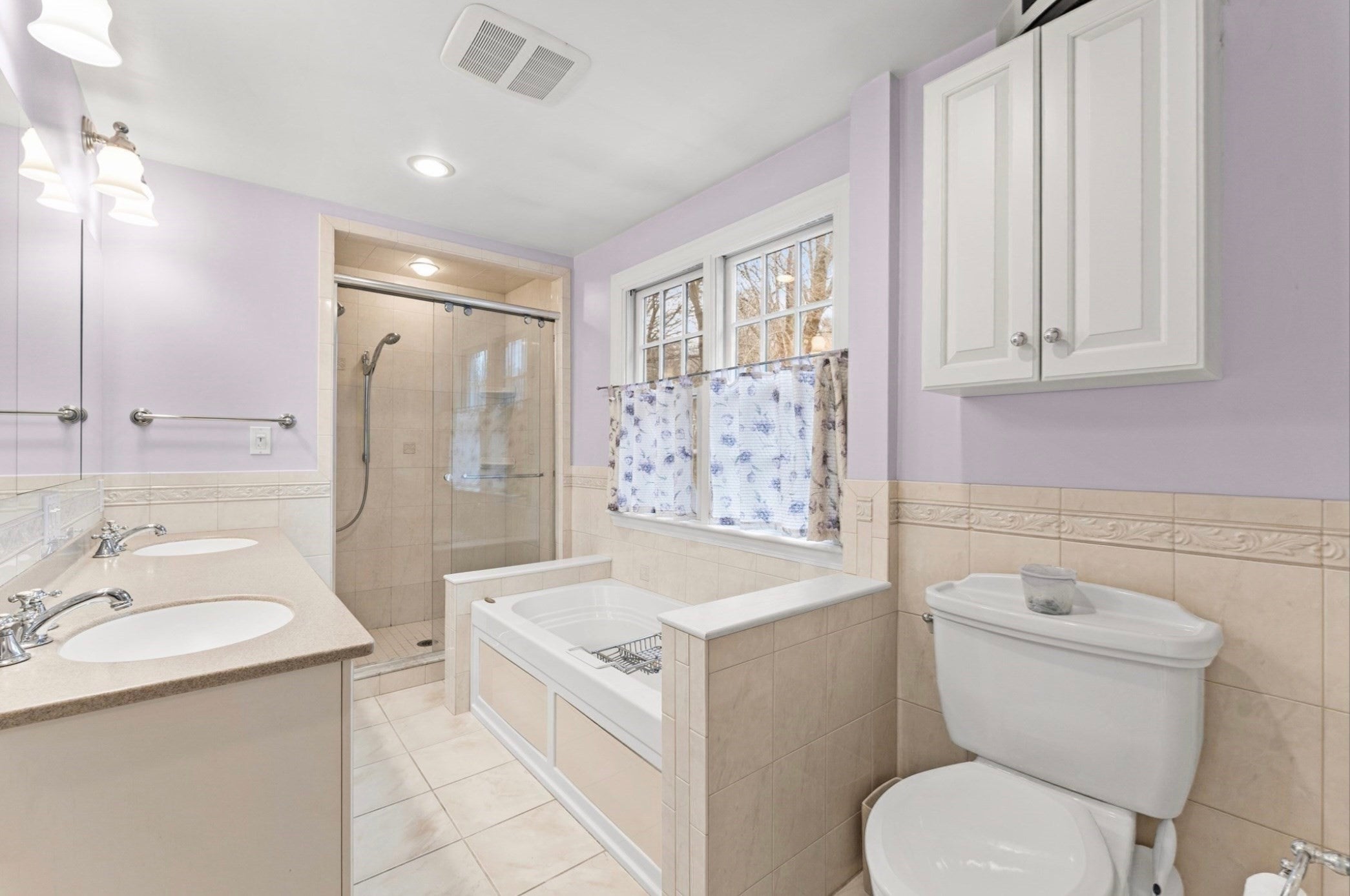 257 Dedham St #na, Newton, MA Photo #17