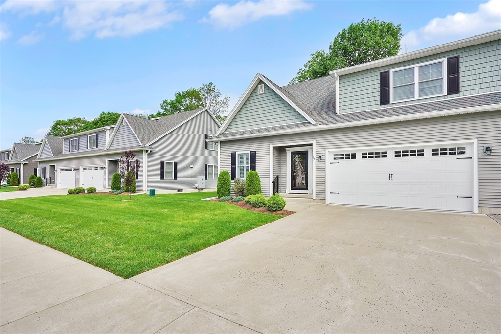 17 St Andrews Way 17