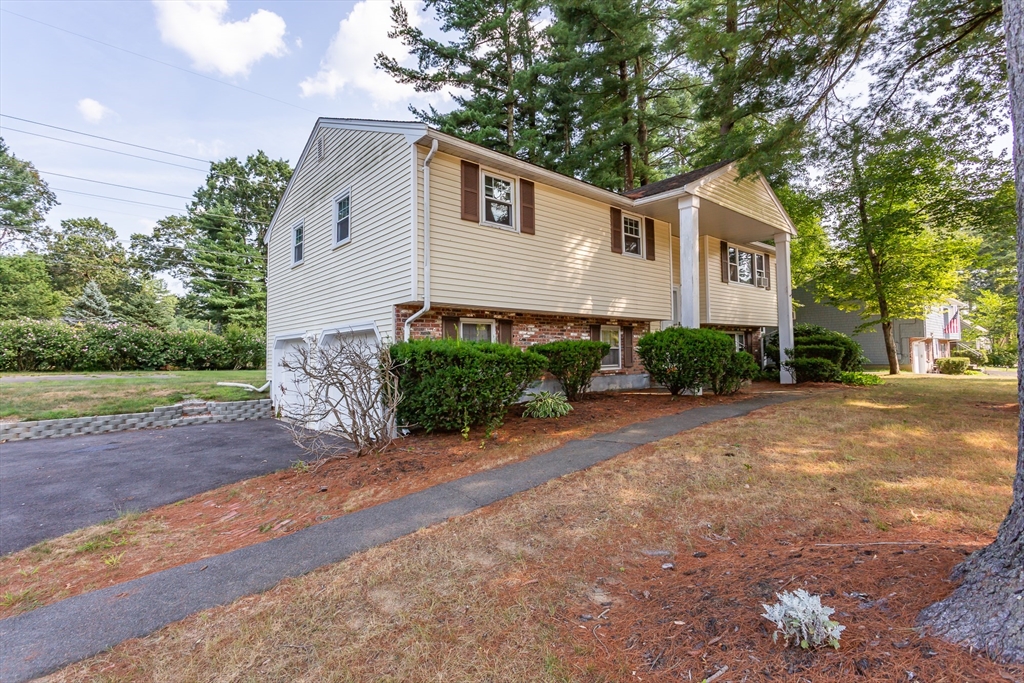 119 Elizabeth Dr