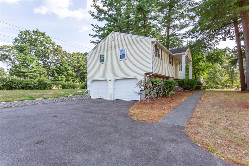 119 Elizabeth Dr