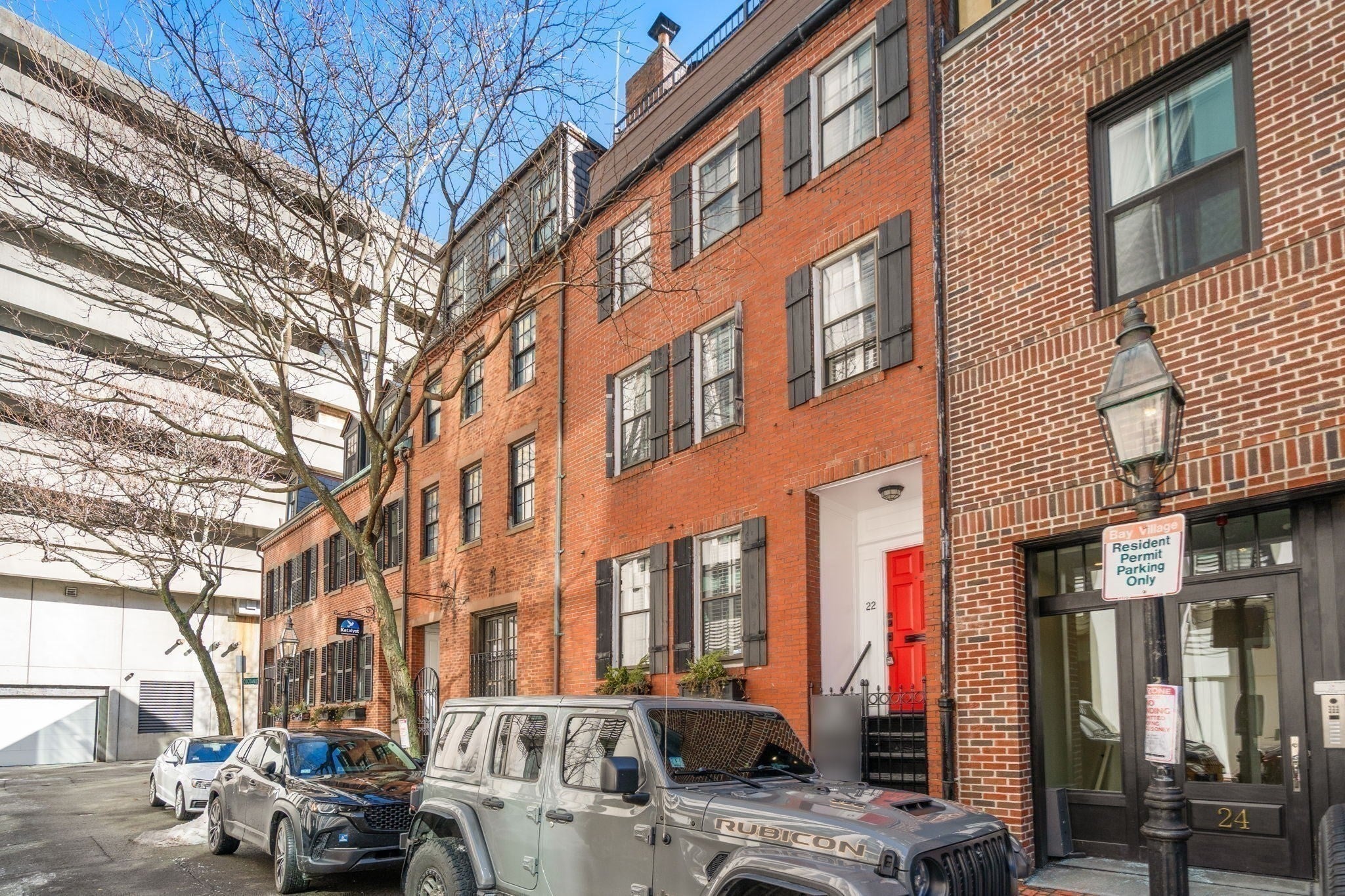 22 Shawmut St