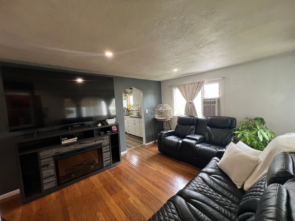 6 Cresthill Rd #6, Boston, MA, 6 Cresthill Rd #6, Boston, MA Photo #3