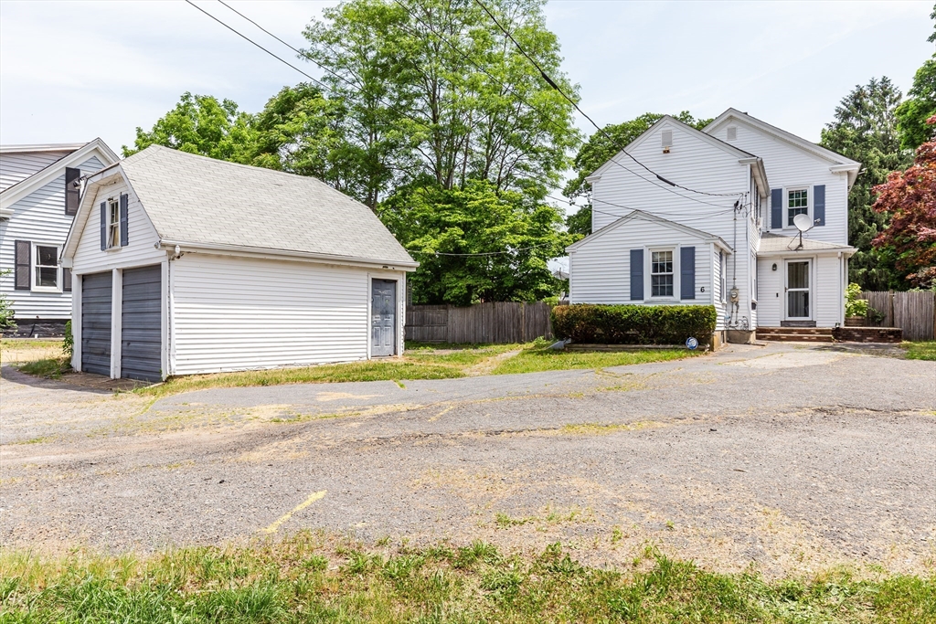 6 Parkin Ct