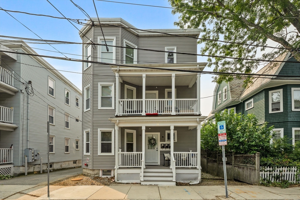 22 Madison Avenue