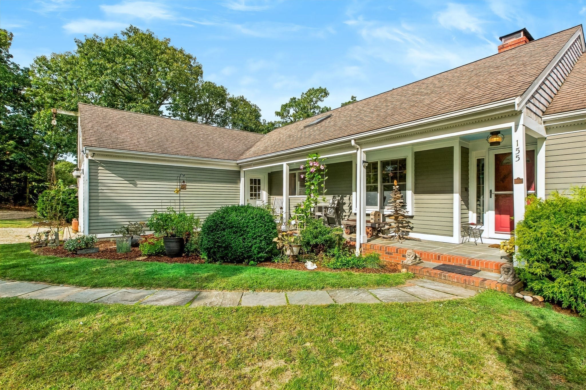 155 Damon Rd
