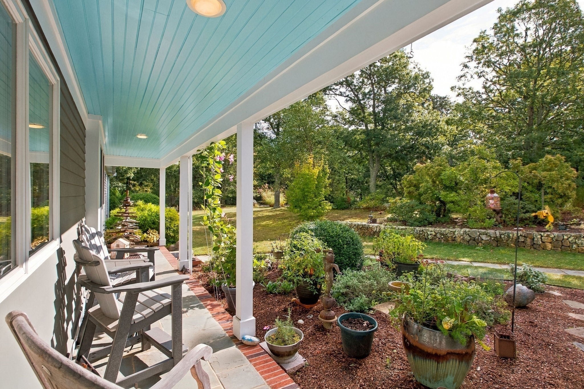 155 Damon Rd