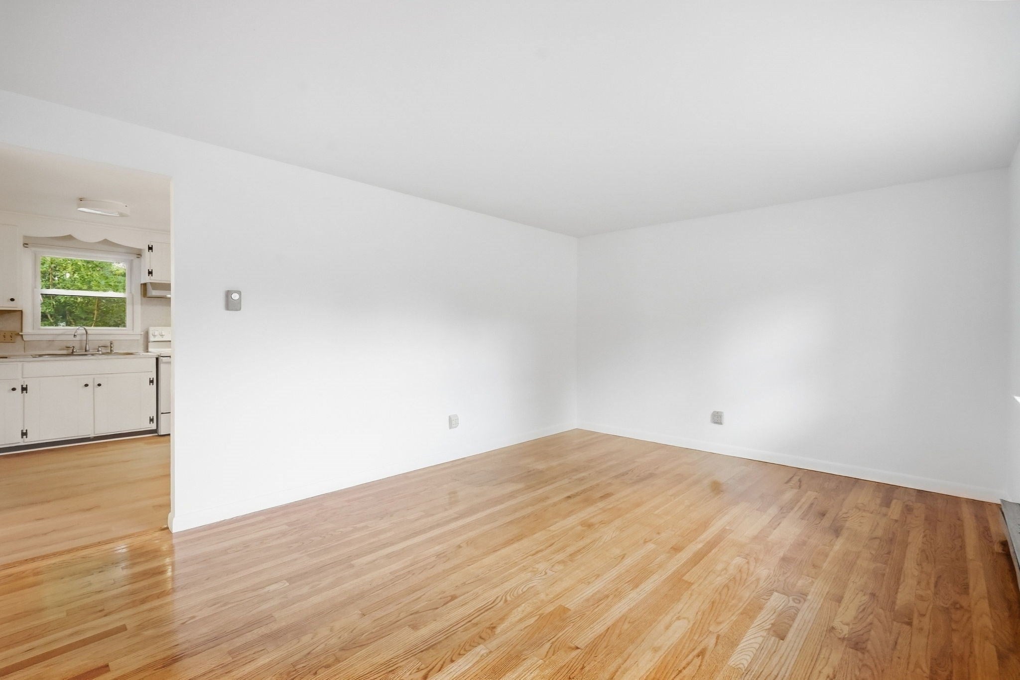 202 Glenoak Dr, Springfield, MA, 202 Glenoak Dr, Springfield, MA Photo #8